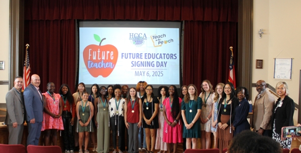 Hosted at Houston County’s Board Office by the Houston College and Career Academy, Future Georgia Educators Signing Day celebrates senior high school students who have chosen to pursue teaching as a profession. 